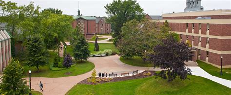 Mount Allison University Campus Tours / #ExploreNB / Tourism New Brunswick