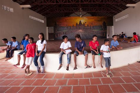 Children at the New Hope for Cambodian Children orphanage | Flickr