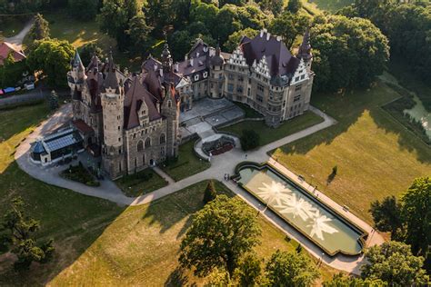 10 Most Beautiful Castles in Poland (with Map & Photos) - Touropia