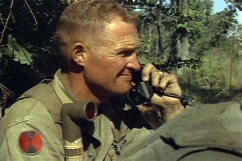 Vietnam War hero 'Hal' Moore dies at age 94 | Article | The United ...