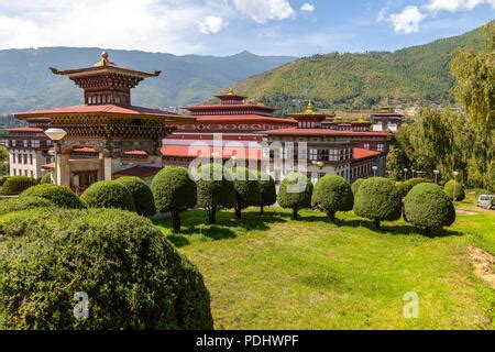 Kingdom of Bhutan, royal palace in Bhutan Stock Photo - Alamy