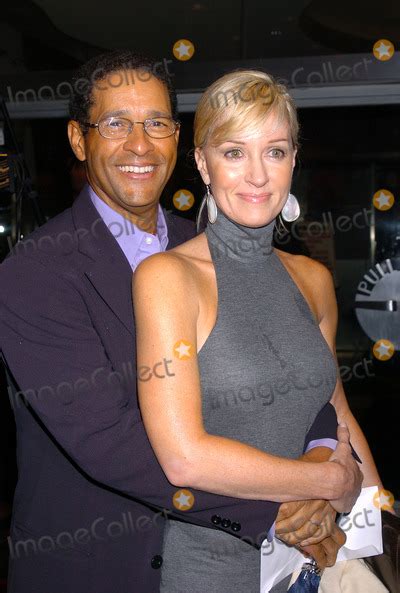 Photos and Pictures - BRYANT GUMBEL and WIFE at 'I Robot' New York ...