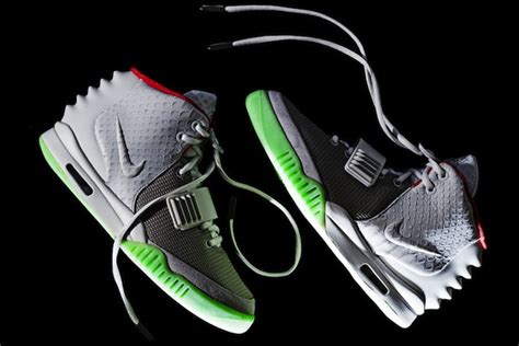 Nike Air Yeezy 2 | How To Make It