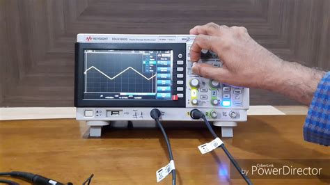 Digital Storage Oscilloscope : Sine wave in time and frequency domain - YouTube