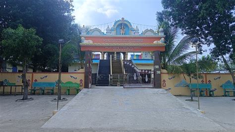 Sri Sri Sri Ayyappa Swamy Temple One Of The Most Important Deities In India Stock Photo ...