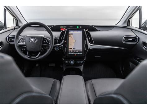 2022 Toyota Prius: 1 Interior Photos | U.S. News