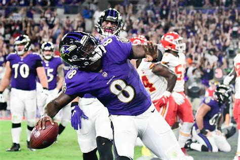 Chiefs vs. Ravens live updates: Sunday Night Football score, stats ...