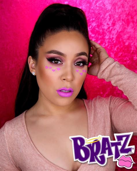 This Bratz challenge makeup look is giving off serious heart eye vibes ...