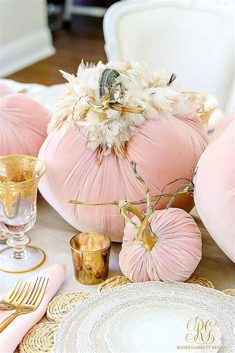 Pink Pumpkin Fall Tablescape - Randi Garrett Design | Pink pumpkins, Fall thanksgiving decor ...