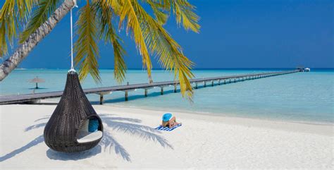 Holiday Island Resort & Spa 4* - Maldives - Up to -70% | Voyage Privé