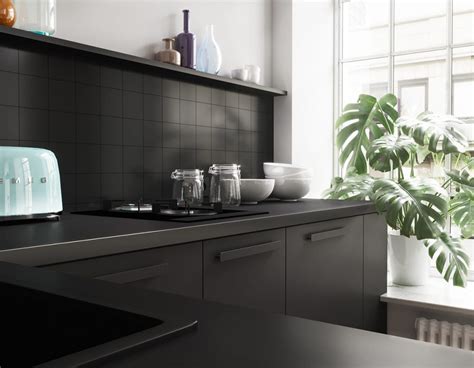 Black kitchen tiles | Interior Design Ideas