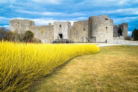 A Guide to Ireland's Roscommon Castle