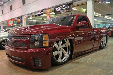 One of my favorites stuff is i like to see truck shows. | Chevy trucks ...