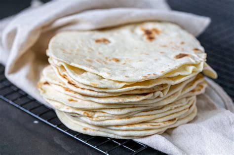 Easy Homemade Tortilla Recipe - Momsdish