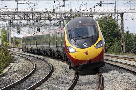 Pendolino tilting train - Stock Image - C011/6593 - Science Photo Library