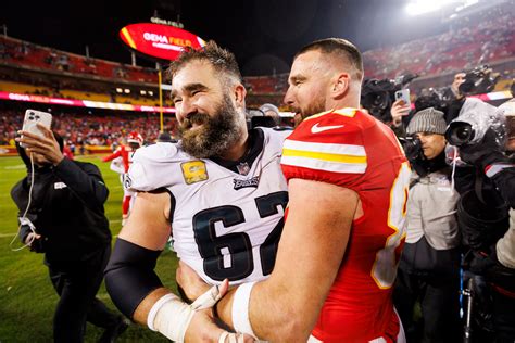 Travis Kelce's Family: Meet His Mom, Dad and Brother | Closer Weekly