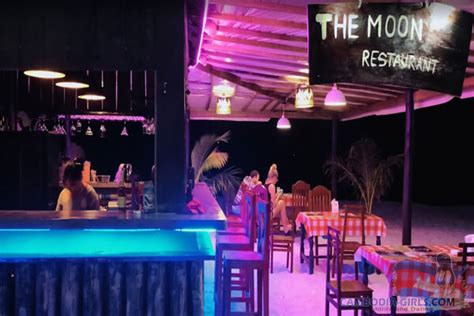 Koh Rong Nightlife at Tui Beach | Police Beach