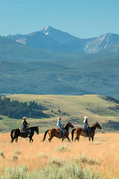 Horseback Riding in Montana