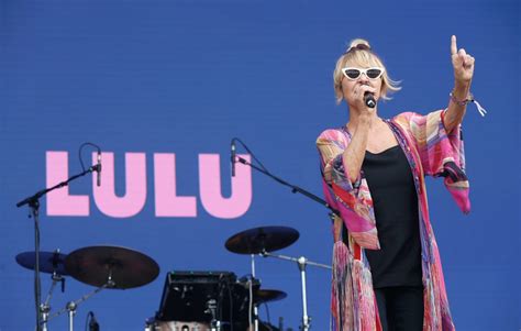 Lulu calls for Glasgow to host Eurovision 2023