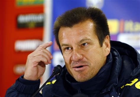 Dunga signs with Chevrolet - SportsPro