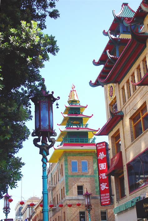 Panoramio - Photo of Asian architecture, Chinatown SF (6-2008) 1 | Asian architecture, Chinatown ...