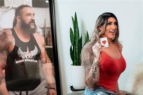 Former WWE superstar Gabbi Tuft comes out as transgender - Outsports