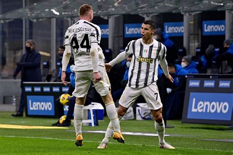 Juventus take 2-1 lead into second leg of Coppa Italia semi-final ...