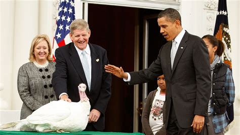 History of the Thanksgiving turkey pardon: When the White House began ...