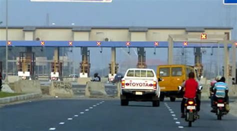 Lagos begins cashless payments at Lekki-Ikoyi link bridge