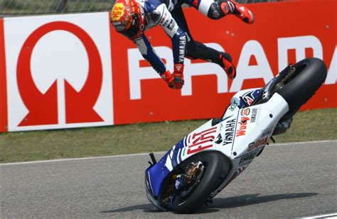 Top 10 MotoGP crash pics | Visordown