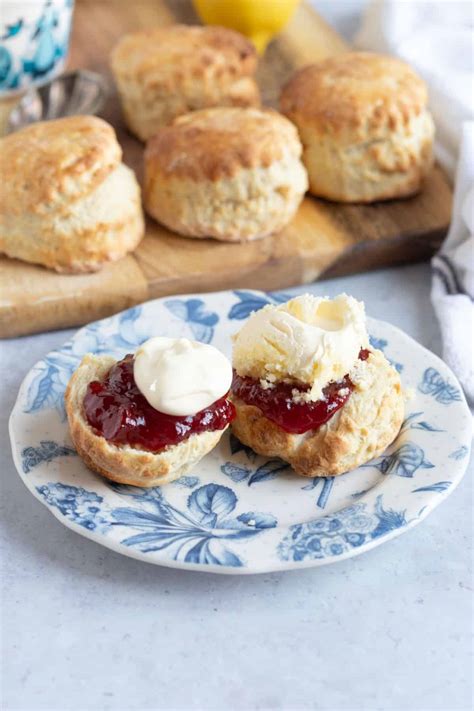 Easy Air Fryer Scones Recipe - Effortless Foodie