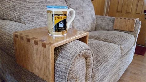 DIY – Sofa Drink Holder using Simple Box Joints - YouTube