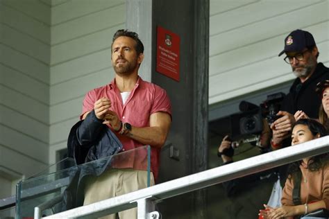 Ryan Reynolds' Wrexham AFC lose first game of League Two era - Canadian ...