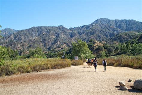 Eaton Canyon Falls Trail: A Beautiful Waterfall Close to LA ...