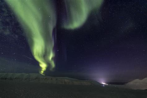 Northern Lights Tours in Svalbard | See & Explore AS