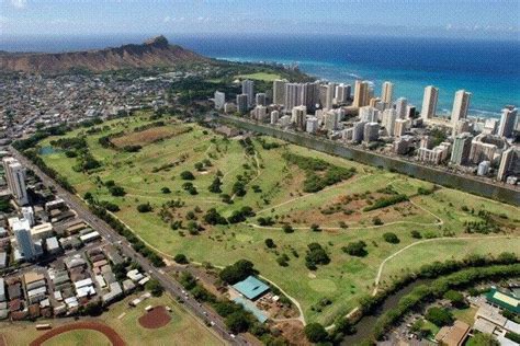 Honolulu Golf Courses: 10Best Hawaii Course Reviews