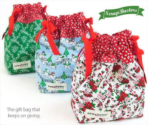 ScrapBusters: Mini Drawstring Gift Bags | Sewing christmas gifts, Gift ...