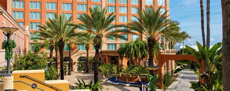 International Mall Tampa | Renaissance Tampa International Plaza Hotel ...