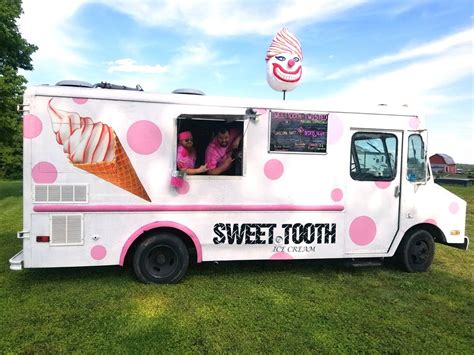 Sweet Tooth Ice Cream Truck - Columbus - Roaming Hunger