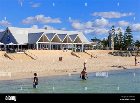 The Goose Beach Bar & Kitchen, Busselton, Western Australia Stock Photo - Alamy