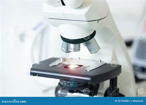 Microscope at the Biology Laboratory Stock Image - Image of chemistry, virus: 267292001