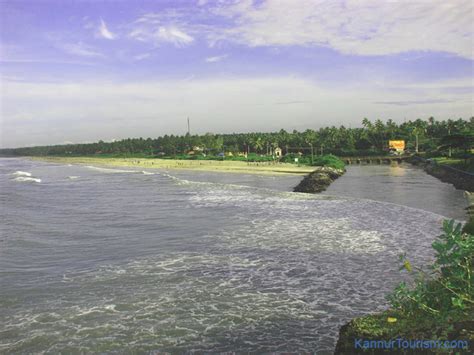 Kannur Tourism - Photos - Payyambalam Beach