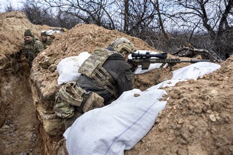 Ukraine Sniper Takes Out Six Russians in Quick Succession, Video Shows - Newsweek