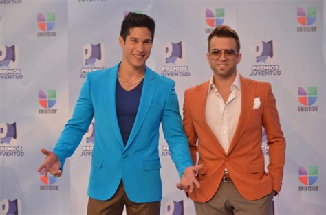 Chino y Nacho nominados nuevamente a los premios Billboard ...