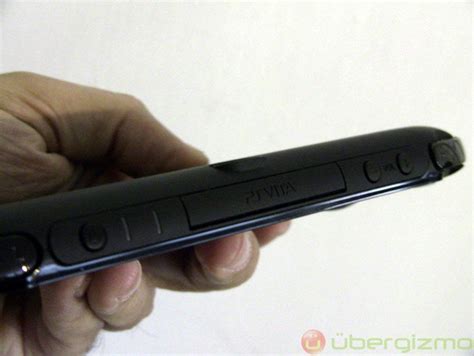 PS Vita Slim Review | Ubergizmo