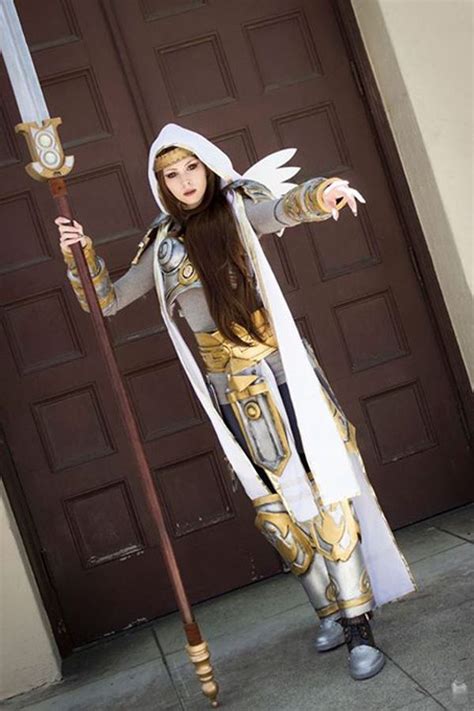 elspeth_magic_the_gathering_cosplay_02 Magic: The Gathering, Group ...