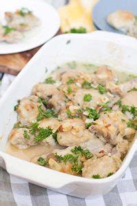 Pollo al Ajillo (Spanish Garlic Chicken) - Yummy Addiction