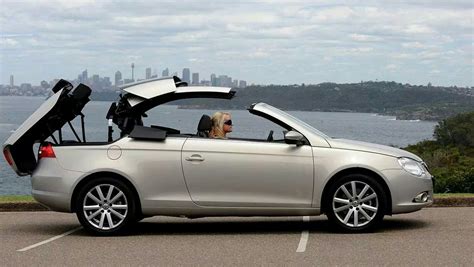 VW EOS - A beautiful and elegant hardtop convertible