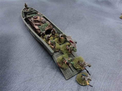 Japanese Daihatsu-class landing craft 1:56 (28mm)