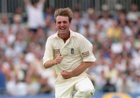 15 Facts about Phil Tufnell: The colorful English character - CricTracker